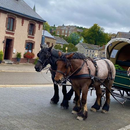 Au Fil De L'Eau Hotel Grupont Екстериор снимка