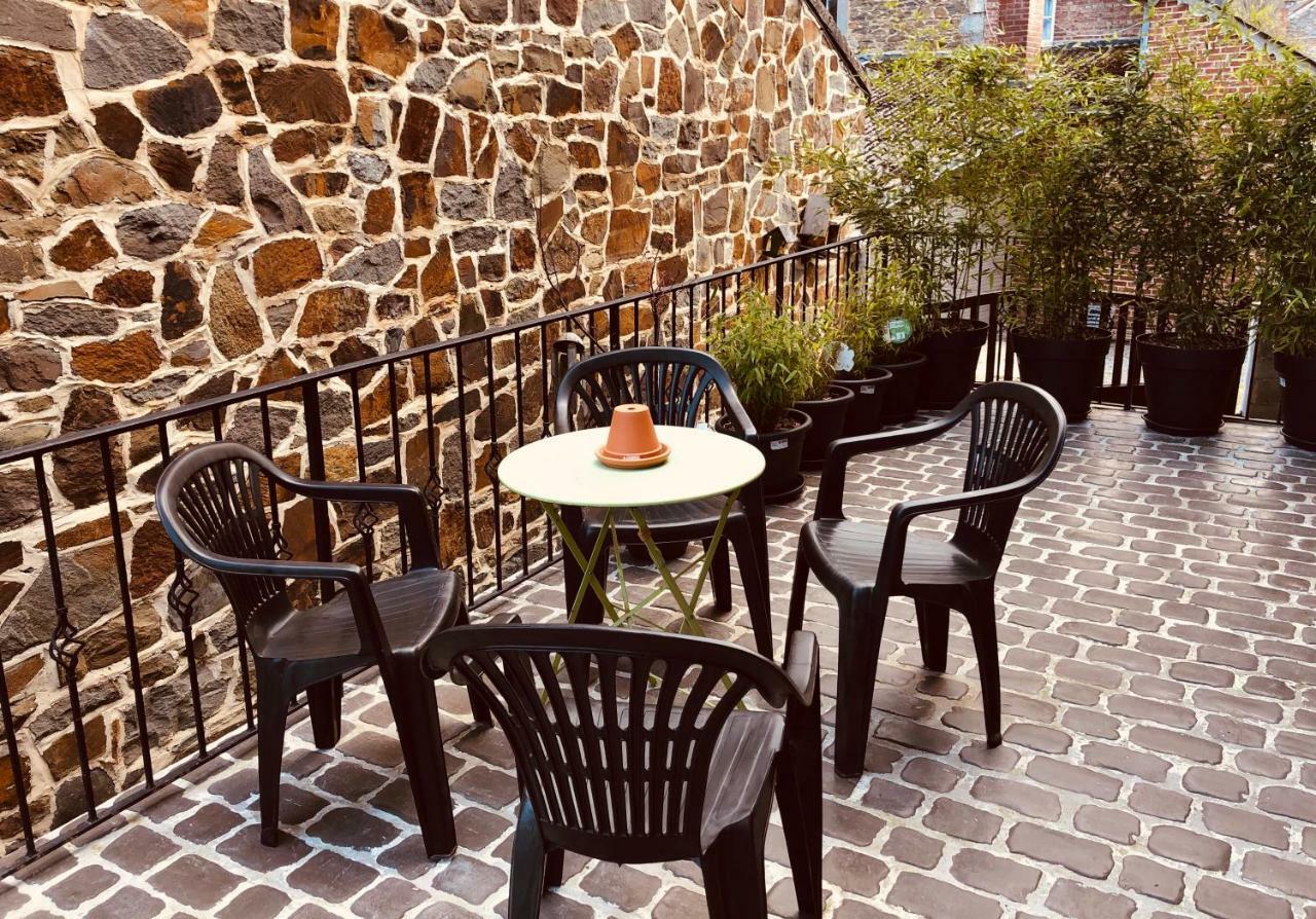 Au Fil De L'Eau Hotel Grupont Екстериор снимка